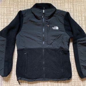 Northface Women's Denali Jacket Black Size M